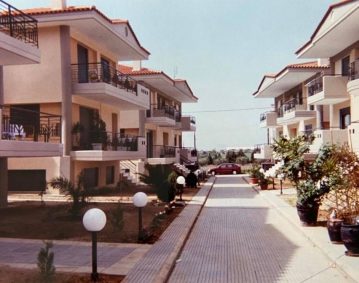 Συγκρότημα μεζονετών στη Ν. Ραιδεστό Θεσσαλονίκης